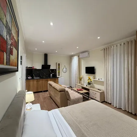 Nikollaj Gasthuis Kamez